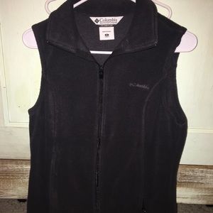 women’s small columbia vest